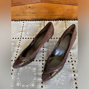 DeLiso vintage leather upper heels Size 7 1/2AA. NWOT